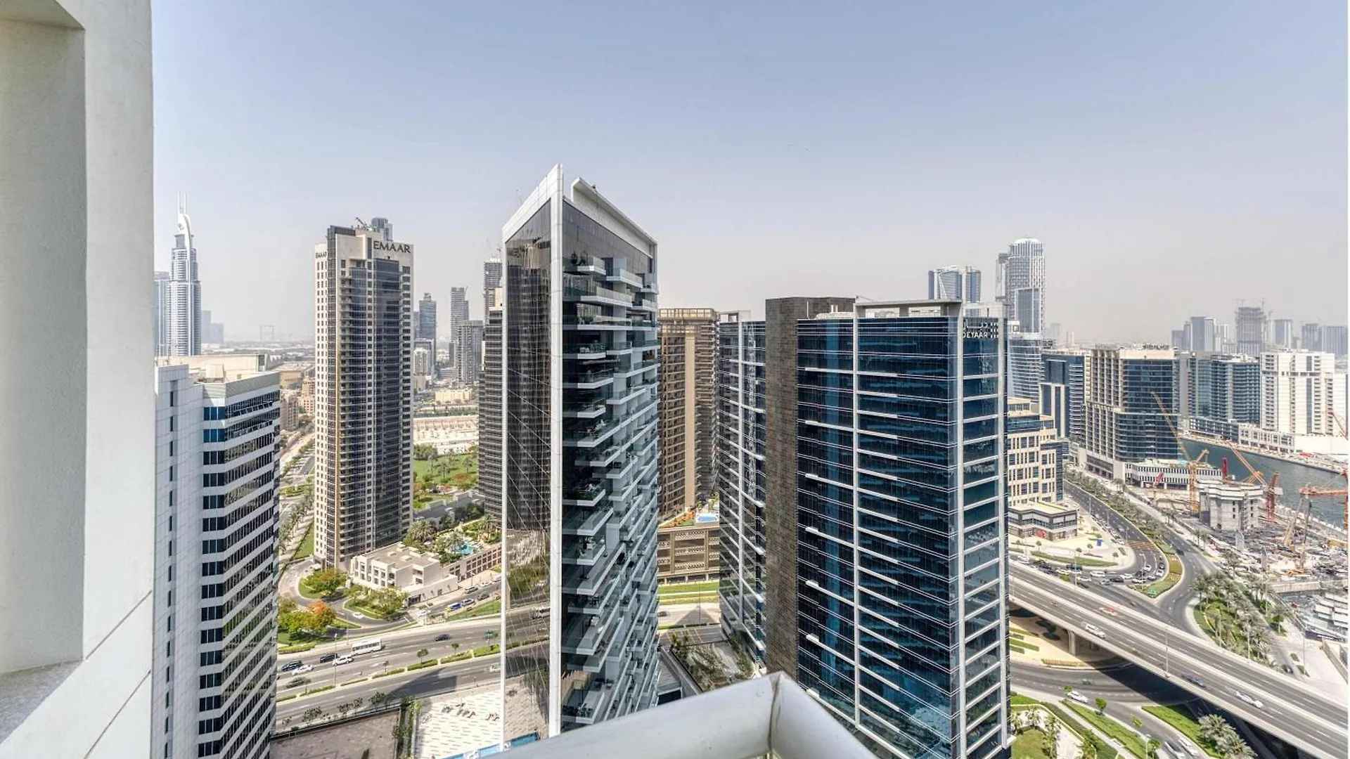 Pvh - Stylish 1Br With City And Canal View - Prive Dubai
