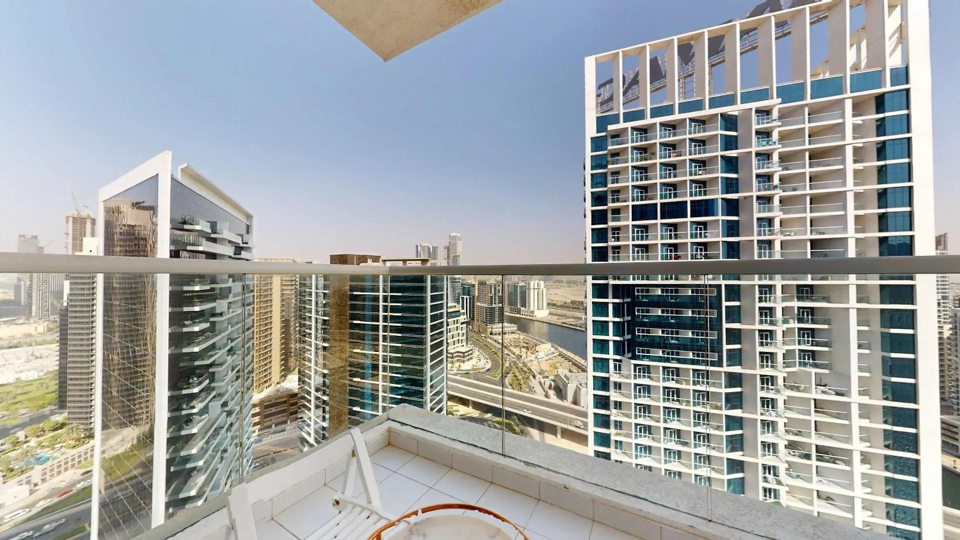 Pvh - Stylish 1Br With City And Canal View - Prive دبي 0*,  الإمارات العربية المتحدة