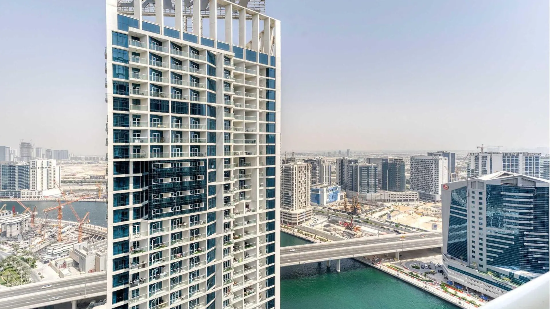 Pvh - Stylish 1Br With City And Canal View - Prive دبي